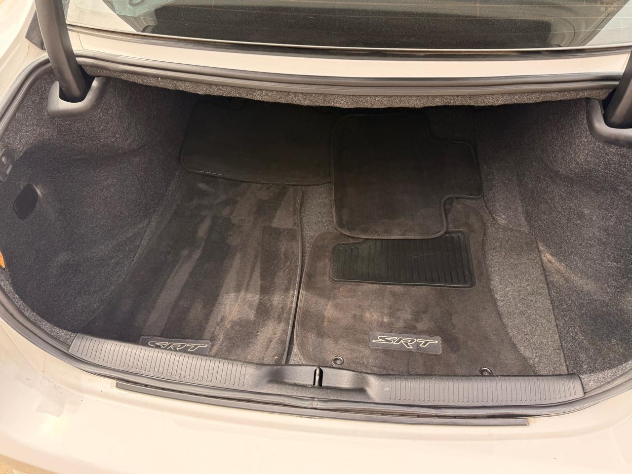 Dodge Charger 4dr Sdn SRT 392 RWD 2016