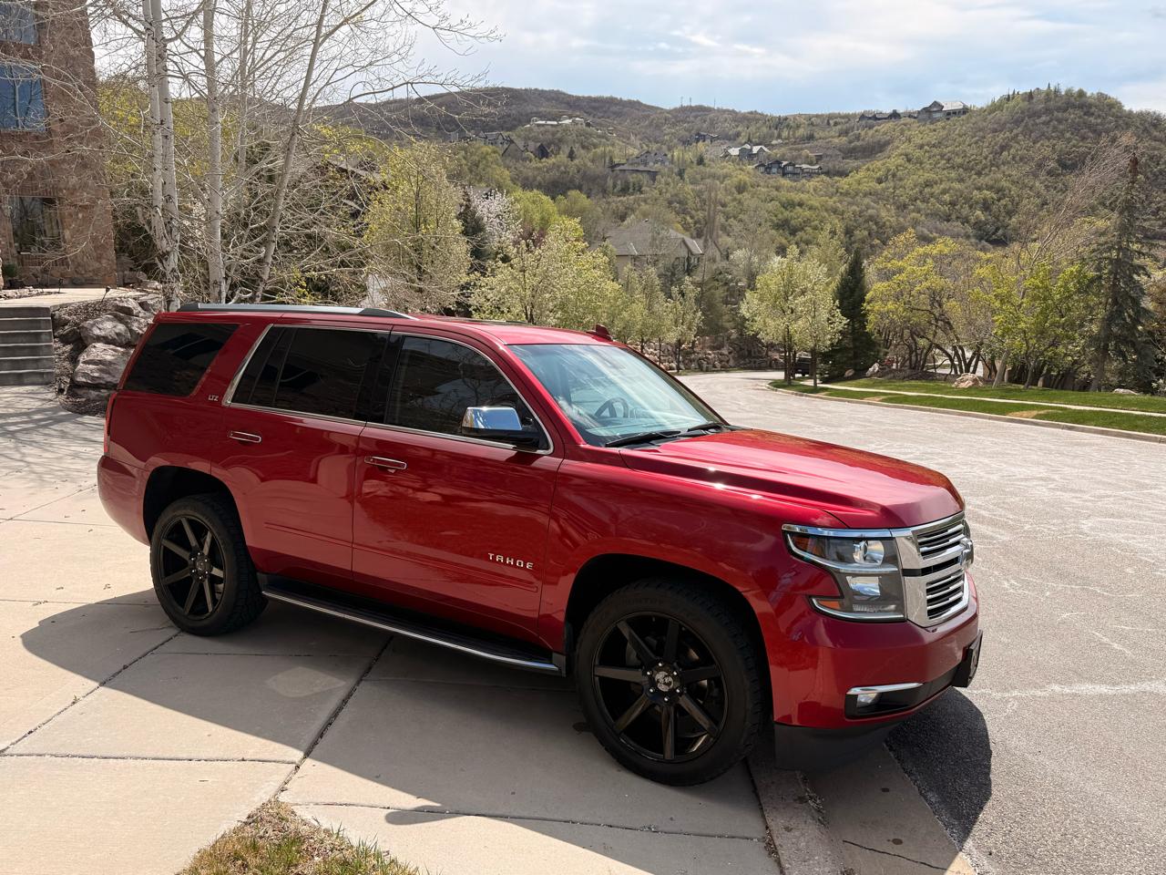 2015 Chevrolet Tahoe 4WD 4dr LTZ