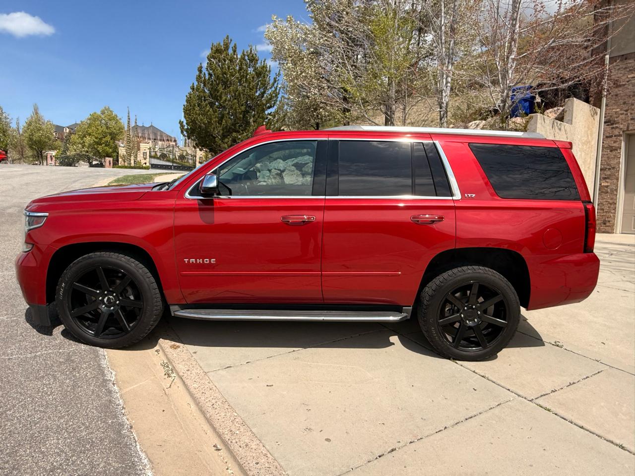 Chevrolet Tahoe 4WD 4dr LTZ 2015