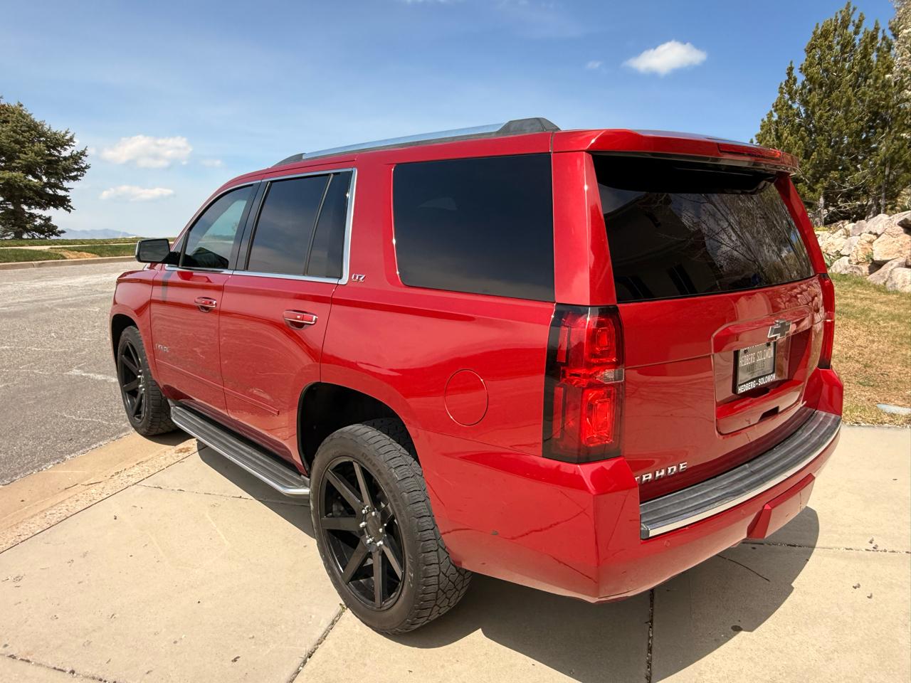 Chevrolet Tahoe 4WD 4dr LTZ 2015