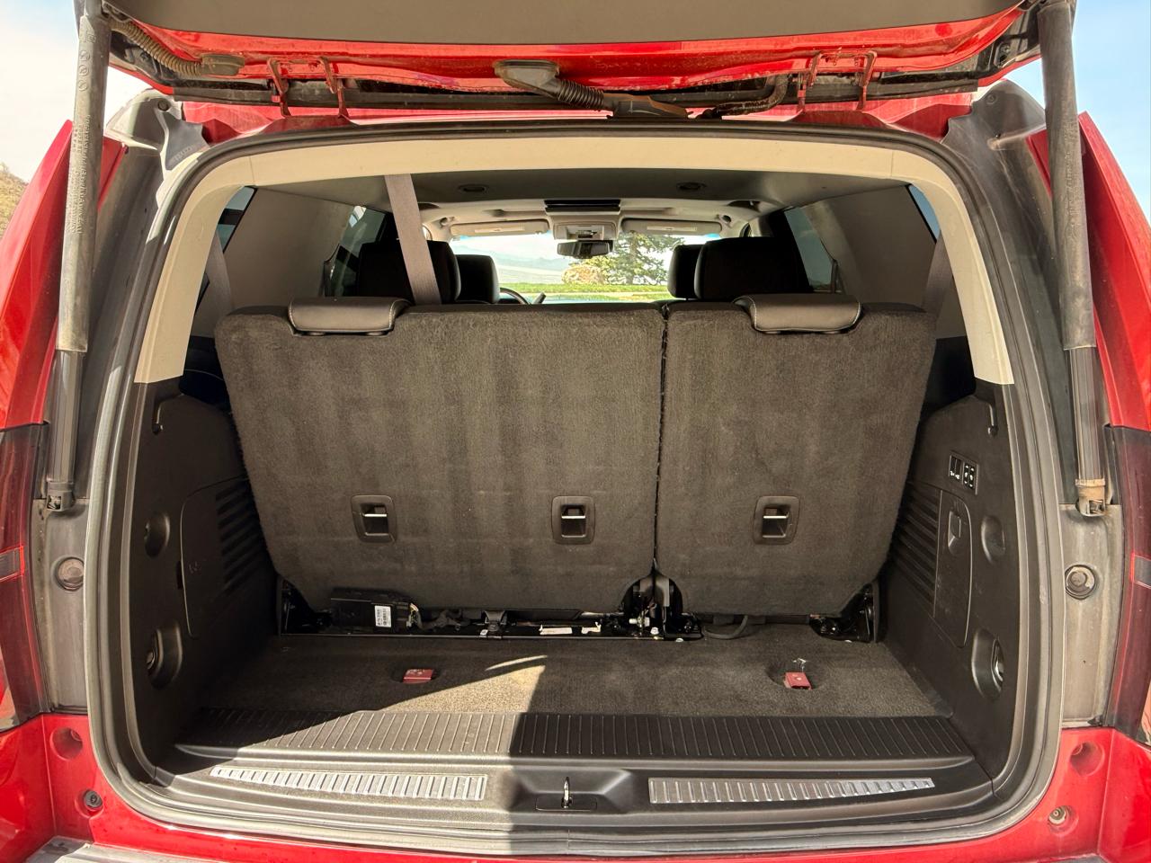 Chevrolet Tahoe 4WD 4dr LTZ 2015