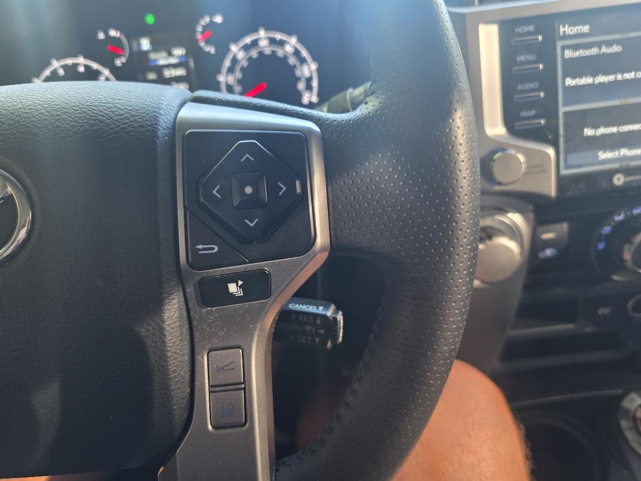 Toyota 4Runner SR5 4WD (Natl) 2024