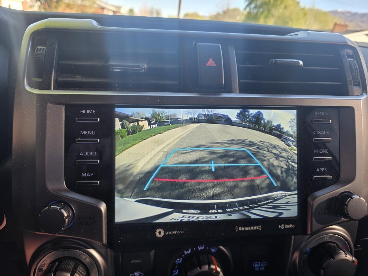 Toyota 4Runner SR5 4WD (Natl) 2024