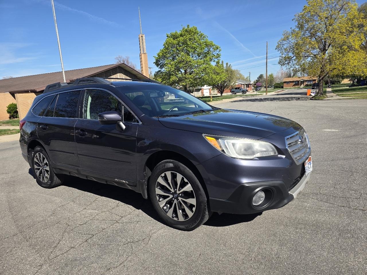 Subaru Outback 4dr Wgn 2.5i Limited 2015