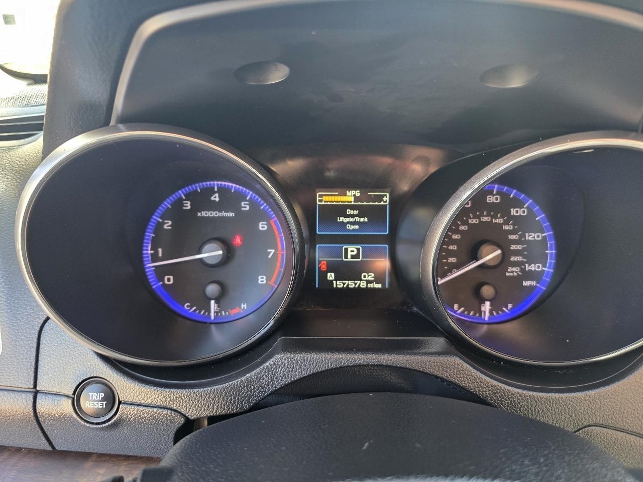 Subaru Outback 4dr Wgn 2.5i Limited 2015