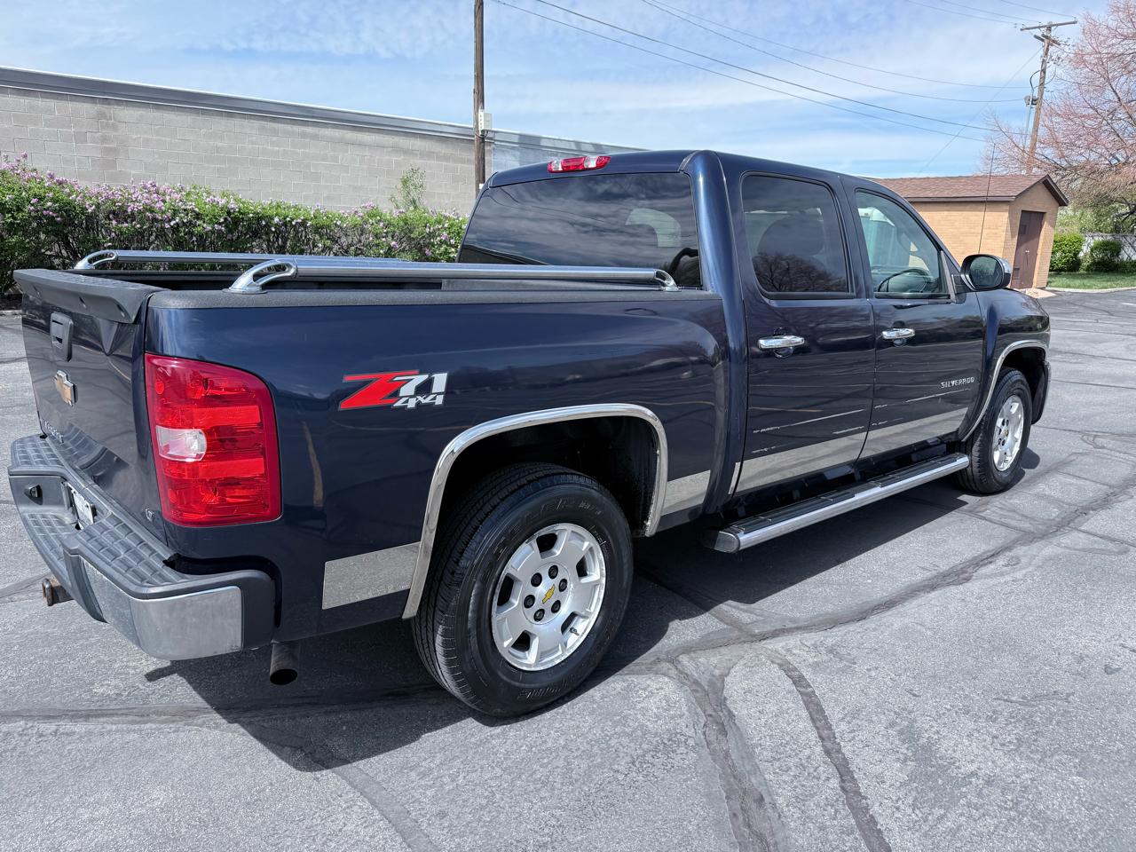Chevrolet Silverado 1500 4WD Crew Cab 143.5" LT 2010