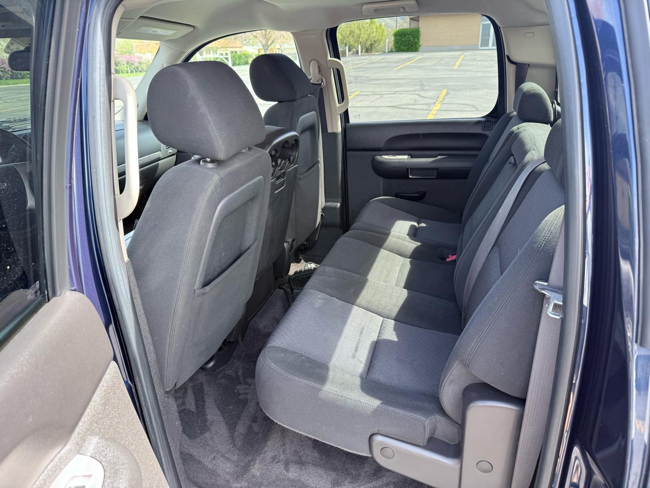 Chevrolet Silverado 1500 4WD Crew Cab 143.5" LT 2010