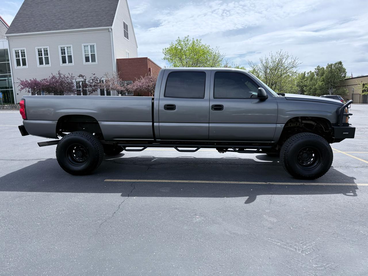 Chevrolet Silverado 2500HD Crew Cab 167" WB 4WD Work Truck 2005