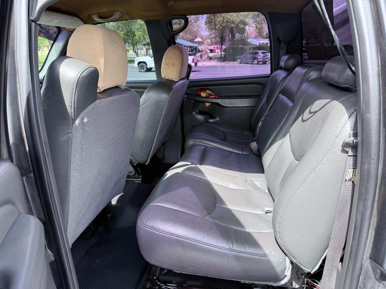 Chevrolet Silverado 2500HD Crew Cab 167" WB 4WD Work Truck 2005