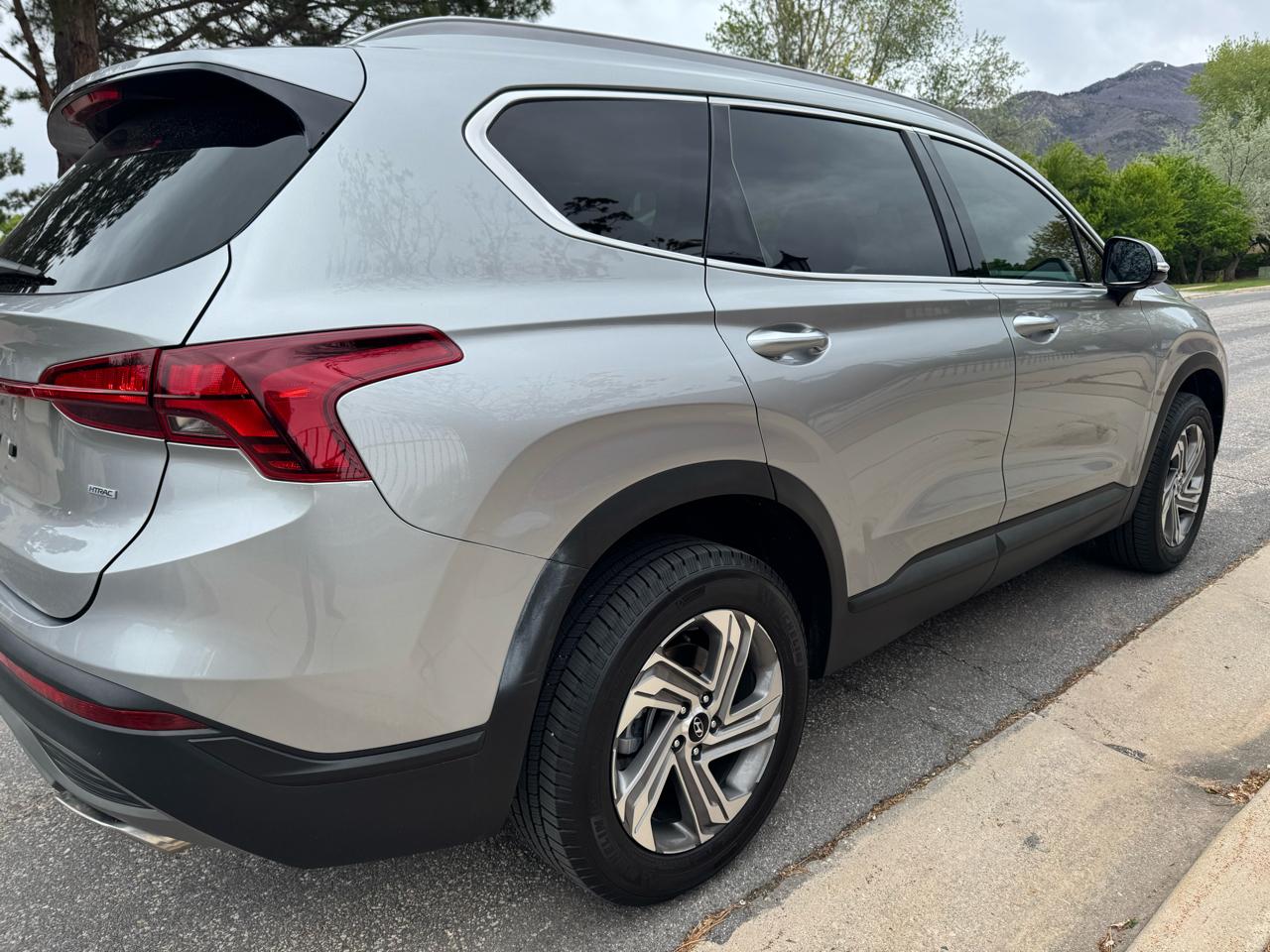 Hyundai Santa Fe SEL AWD 2023