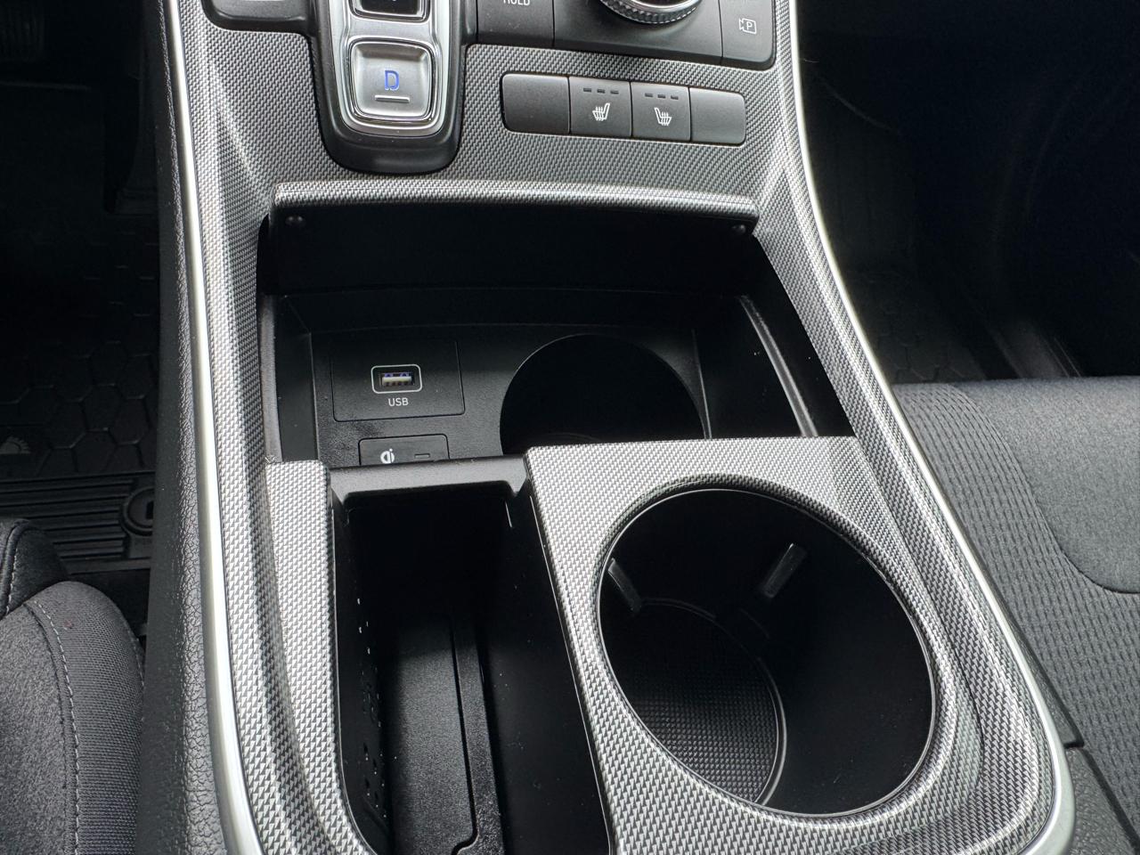 Hyundai Santa Fe SEL AWD 2023