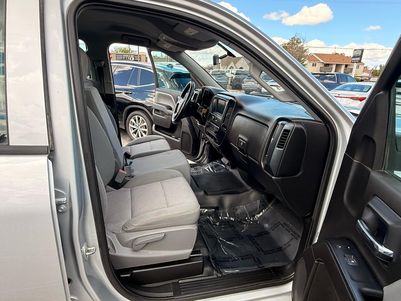 Chevrolet Silverado 1500 1LT Crew Cab Long Box 4WD 2018