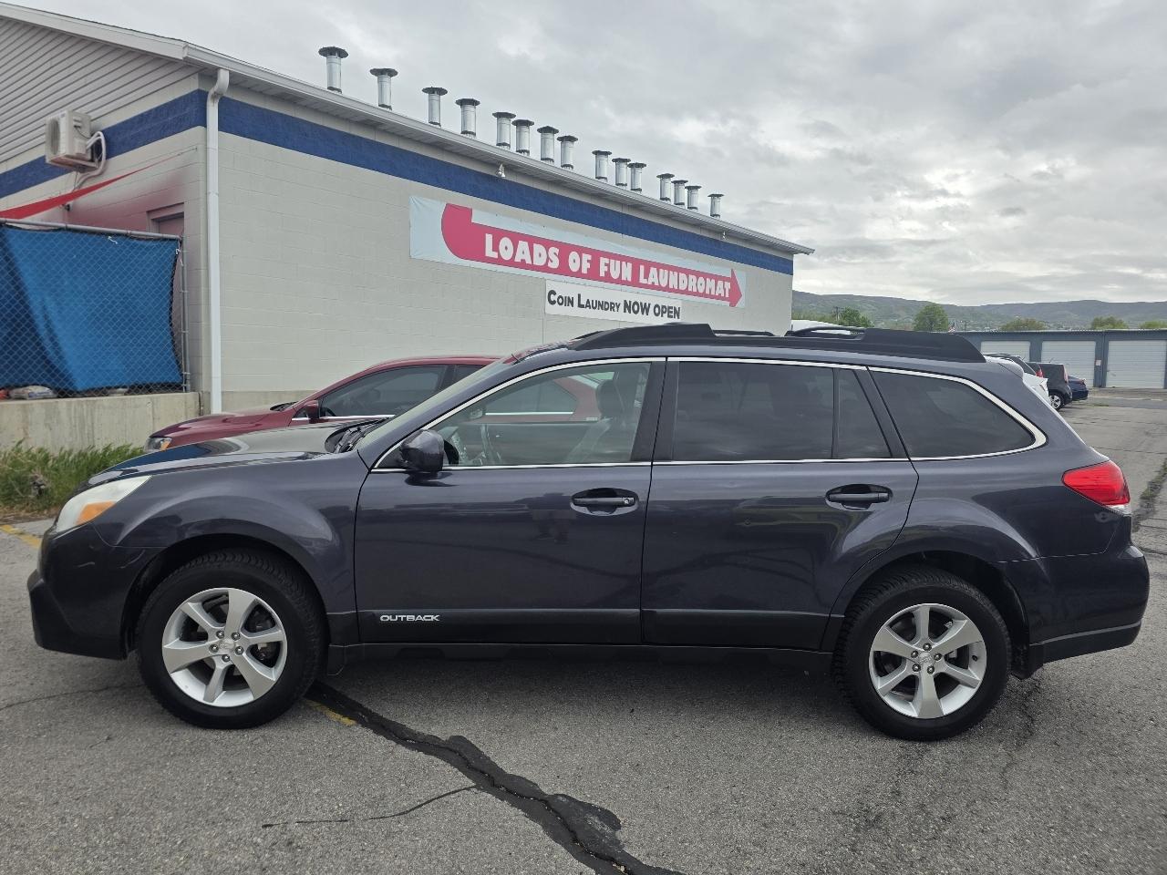 Subaru Outback 4dr Wgn H4 Auto 2.5i Limited 2013