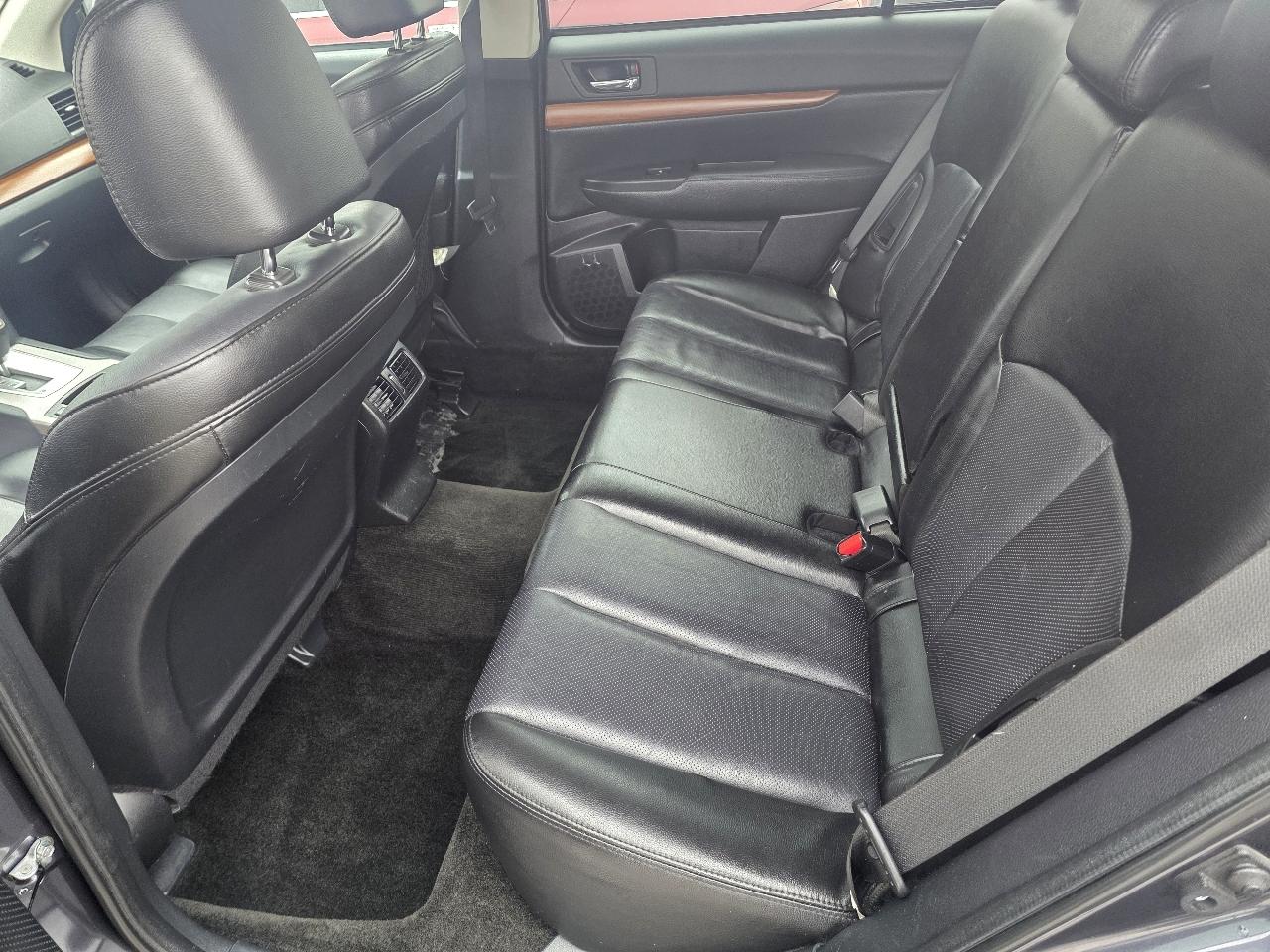 Subaru Outback 4dr Wgn H4 Auto 2.5i Limited 2013