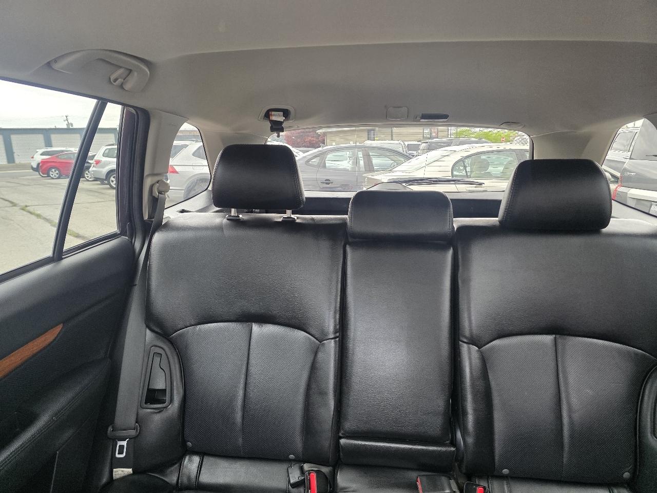 Subaru Outback 4dr Wgn H4 Auto 2.5i Limited 2013