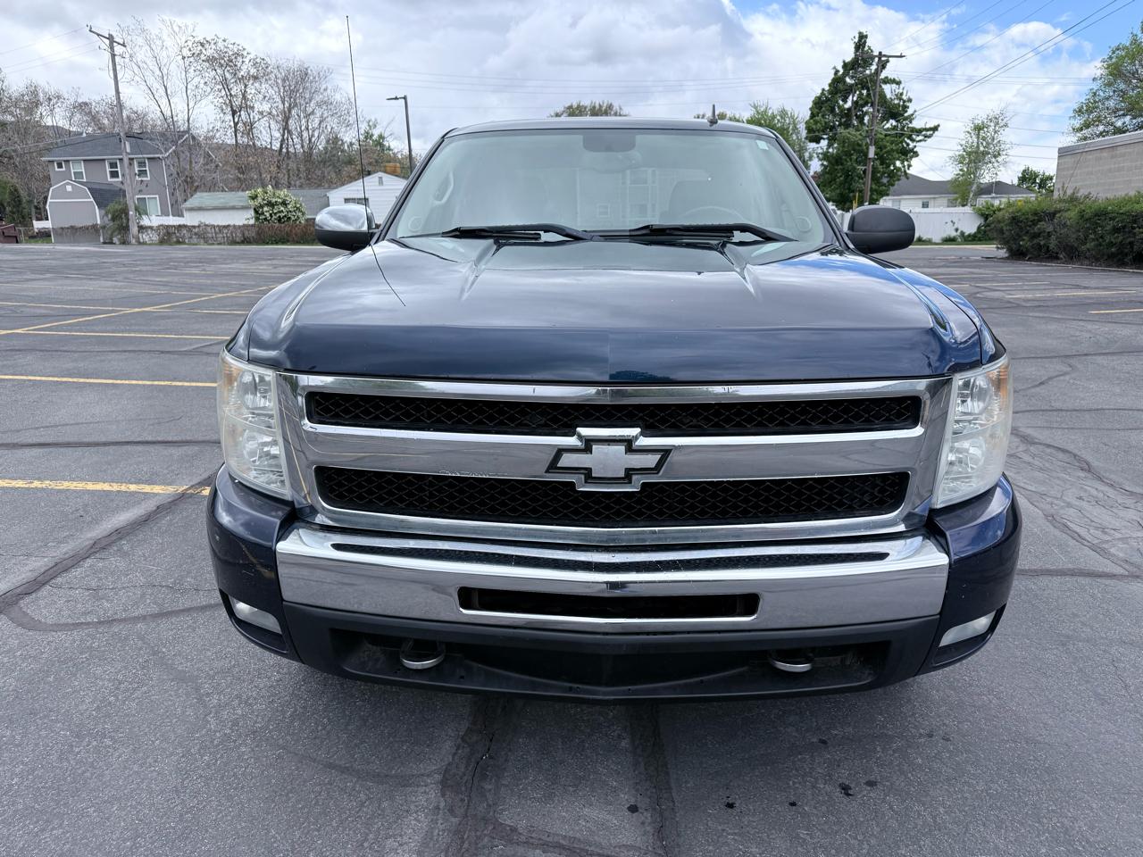 Chevrolet Silverado 1500 4WD Crew Cab 143.5" LT 2010