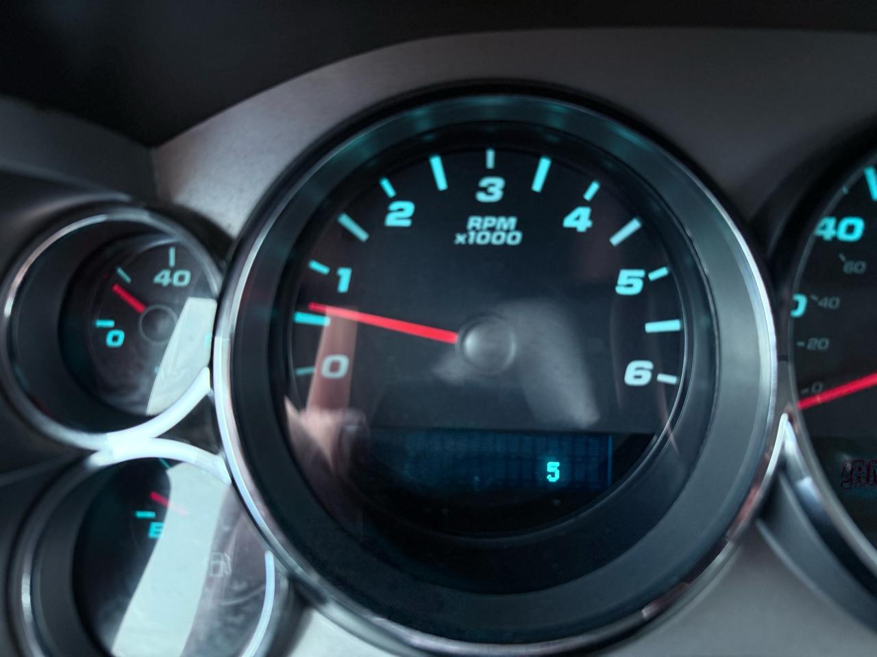 Chevrolet Silverado 1500 4WD Crew Cab 143.5" LT 2010