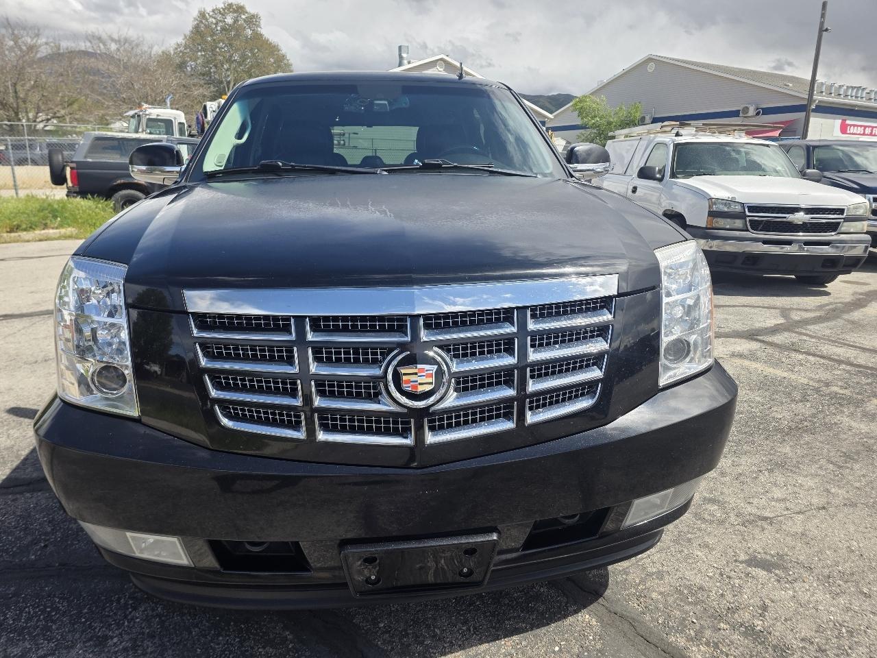 Cadillac Escalade AWD 4dr Luxury 2014