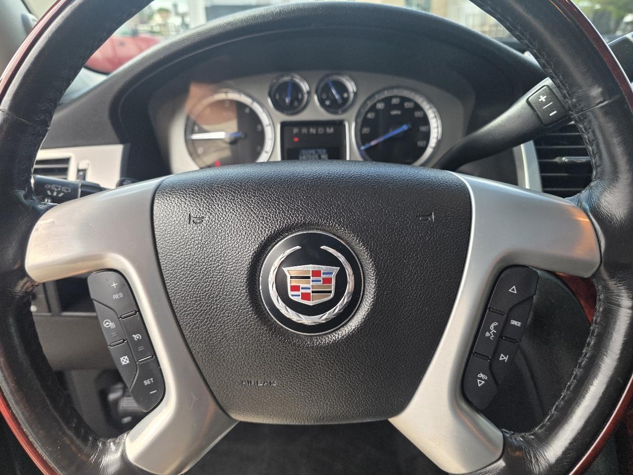 Cadillac Escalade AWD 4dr Luxury 2014