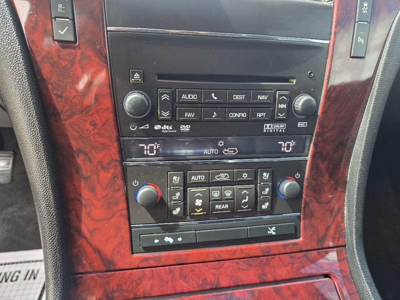 Cadillac Escalade AWD 4dr Luxury 2014