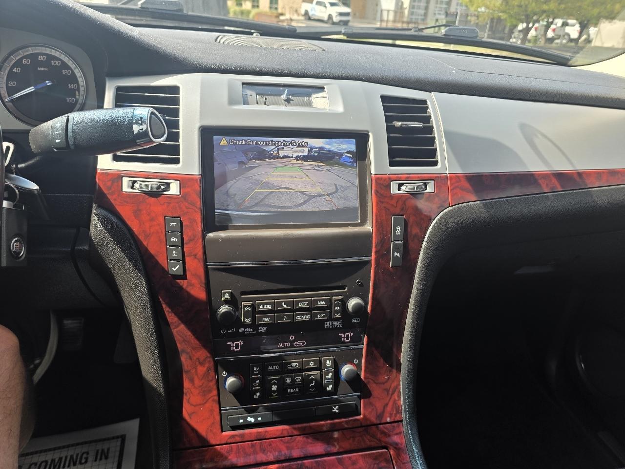 Cadillac Escalade AWD 4dr Luxury 2014