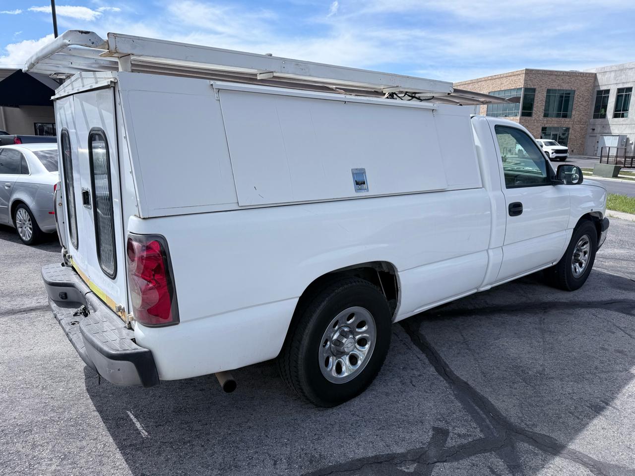 Chevrolet Silverado 1500 Classic 2WD Reg Cab 133.0" Work Truck 2007