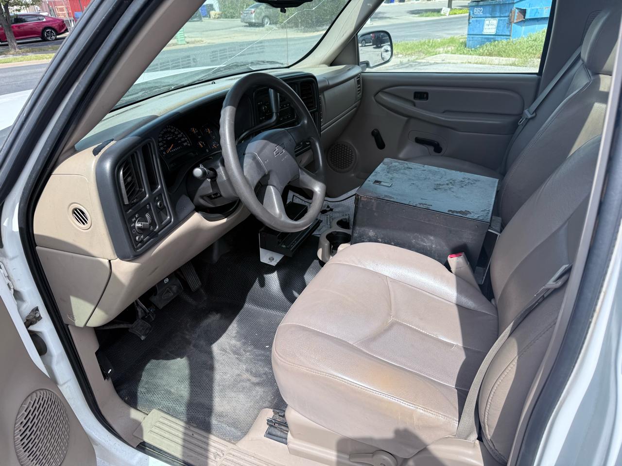 Chevrolet Silverado 1500 Classic 2WD Reg Cab 133.0" Work Truck 2007