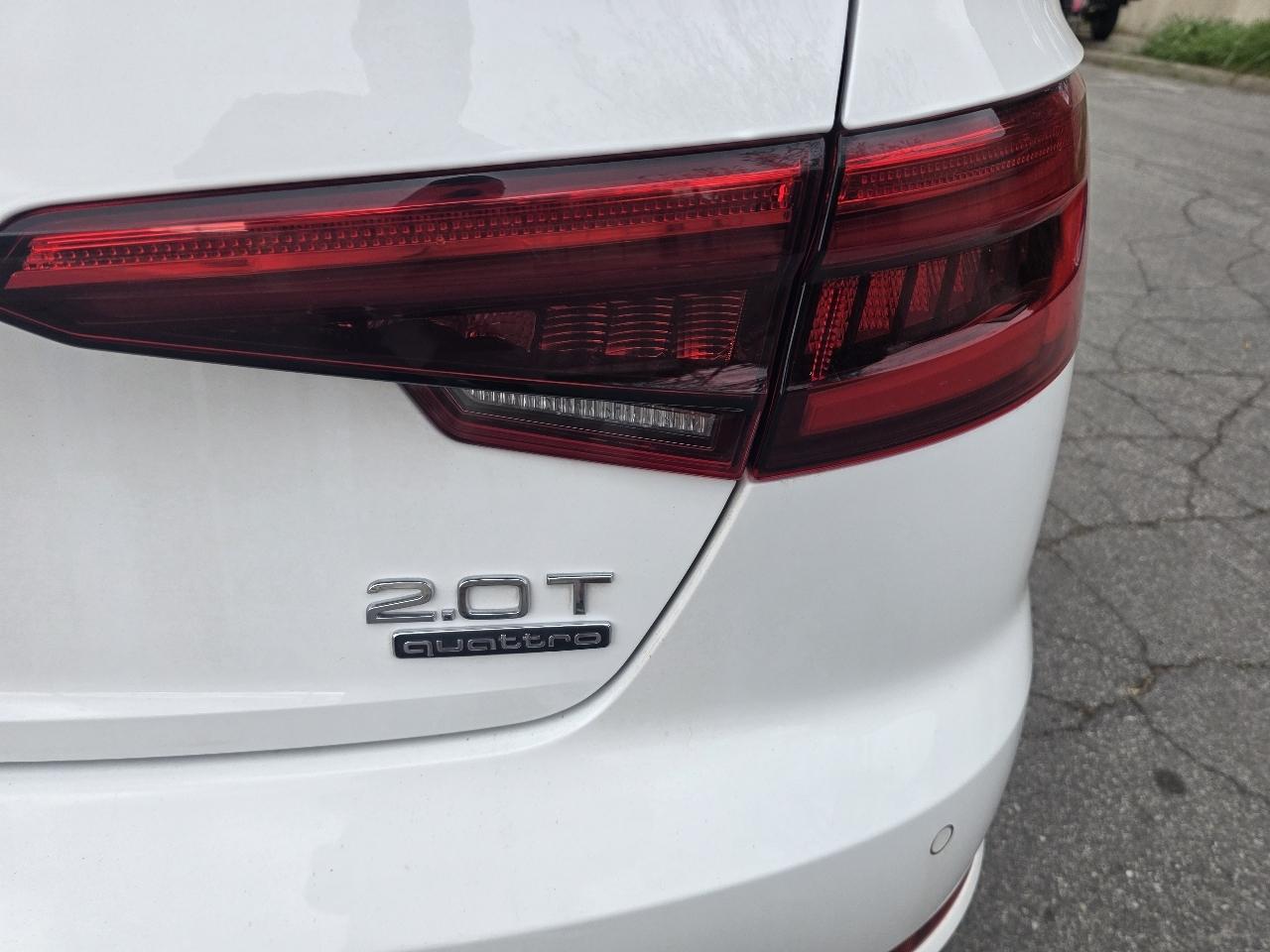 Audi A4 2.0 TFSI Auto Premium Plus quattro AWD 2017