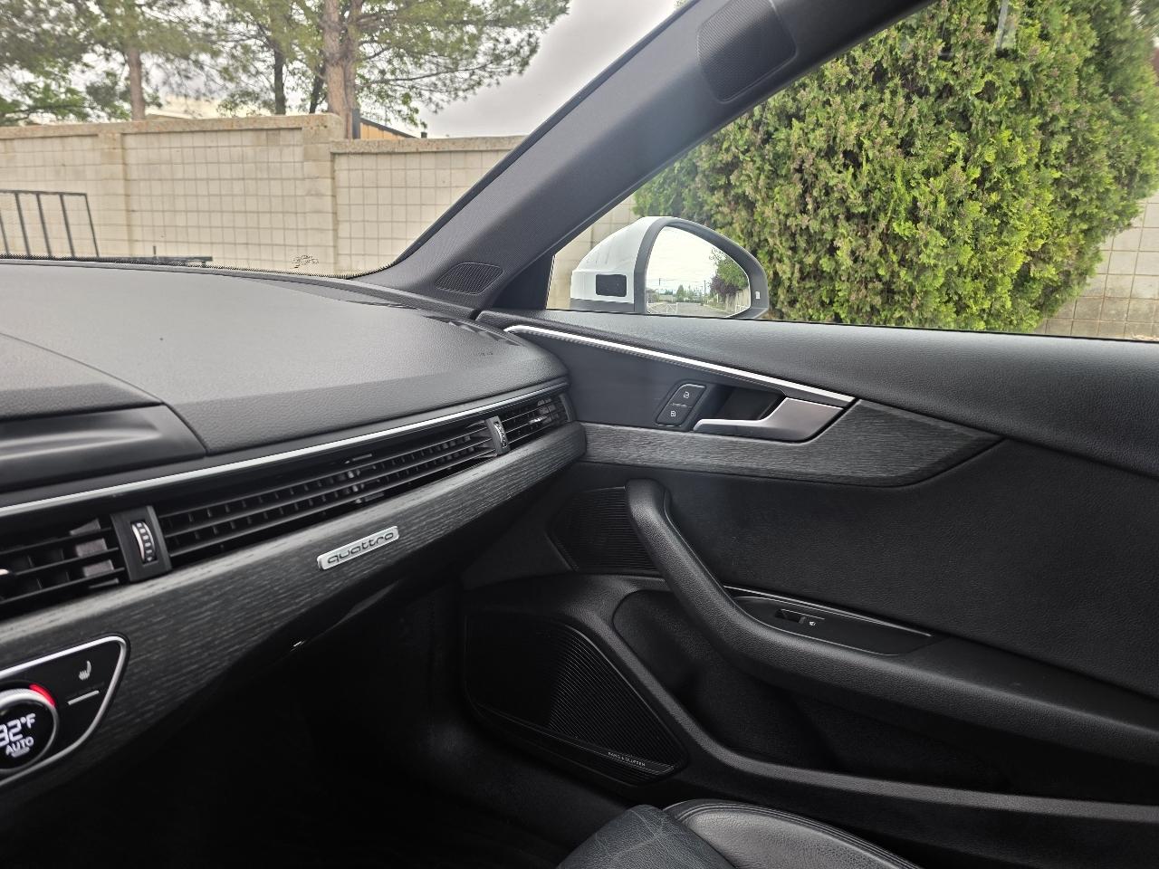 Audi A4 2.0 TFSI Auto Premium Plus quattro AWD 2017