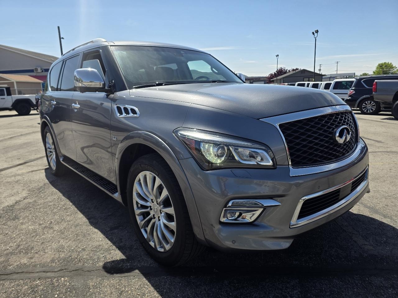Infiniti QX80 AWD 2017