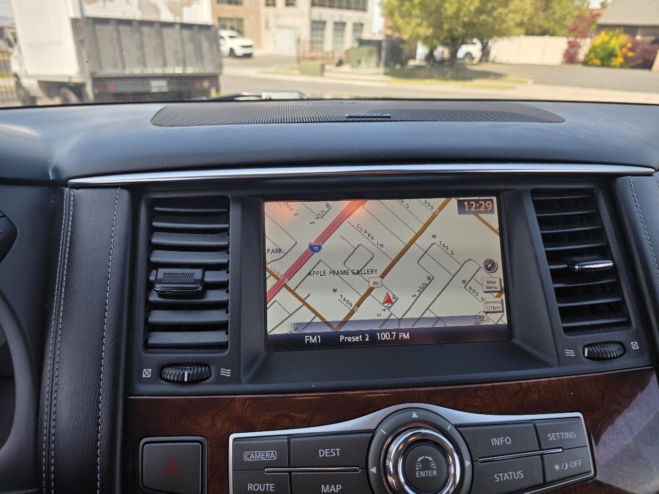 Infiniti QX80 AWD 2017