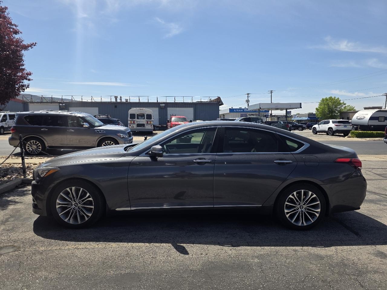 Genesis G80 3.8L AWD 2017