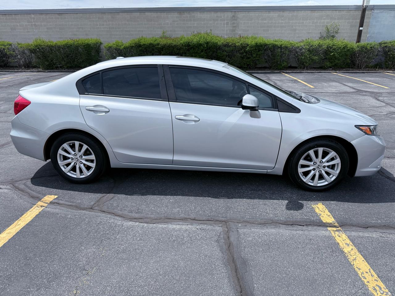 Honda Civic Sdn 4dr Auto EX-L 2012