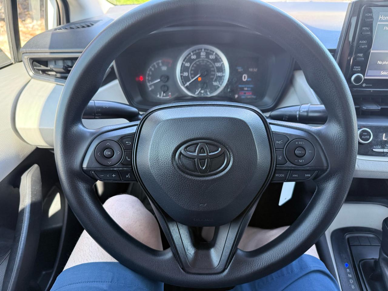 Toyota Corolla LE CVT (Natl) 2022
