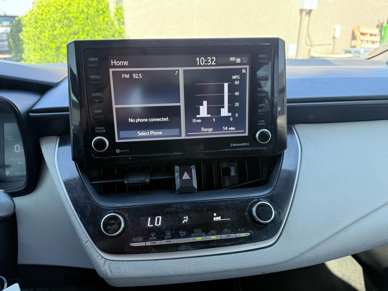 Toyota Corolla LE CVT (Natl) 2022