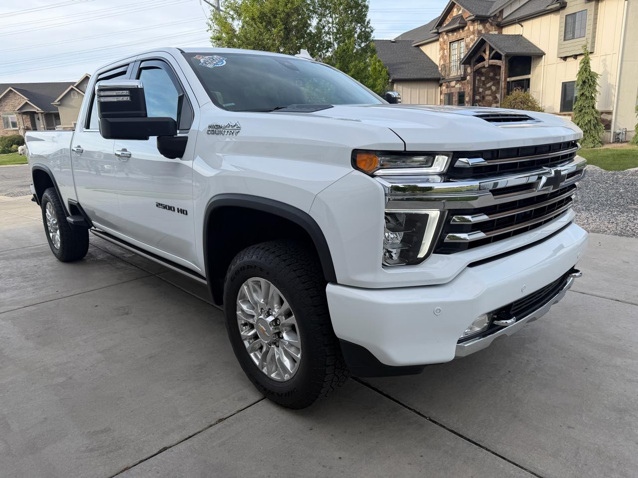 Chevrolet Silverado 2500HD 4WD Crew Cab 159" High Country 2022
