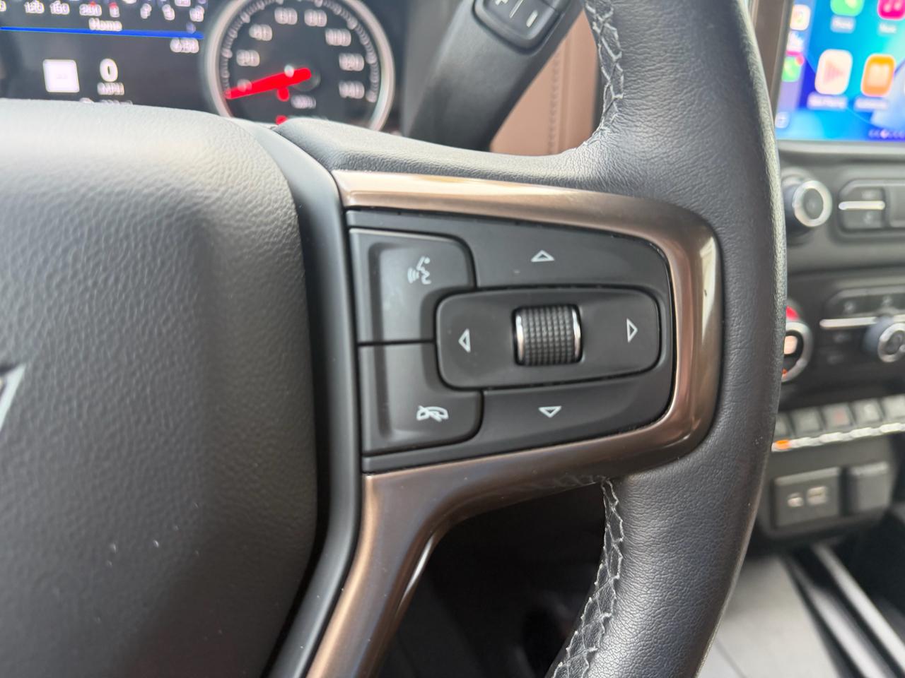 Chevrolet Silverado 2500HD 4WD Crew Cab 159" High Country 2022