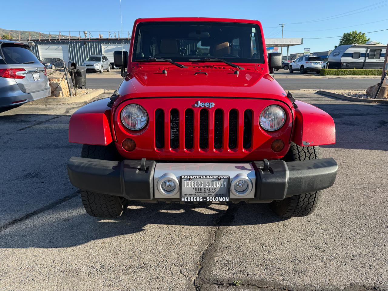 Jeep Wrangler Unlimited 4WD 4dr Sahara 2012