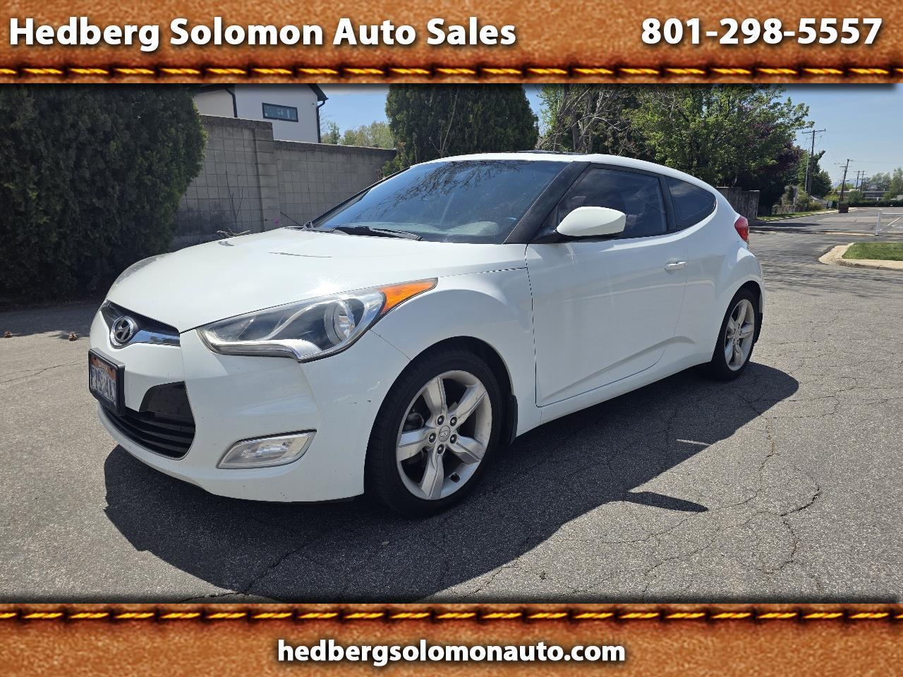 Hyundai Veloster 3dr Cpe Auto w/Red Int 2014