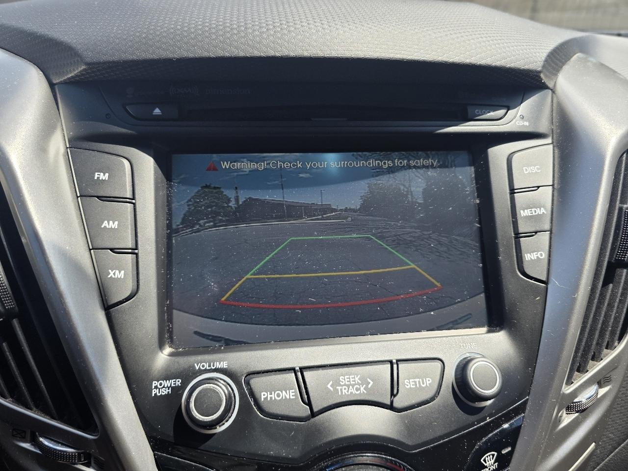 Hyundai Veloster 3dr Cpe Auto w/Red Int 2014
