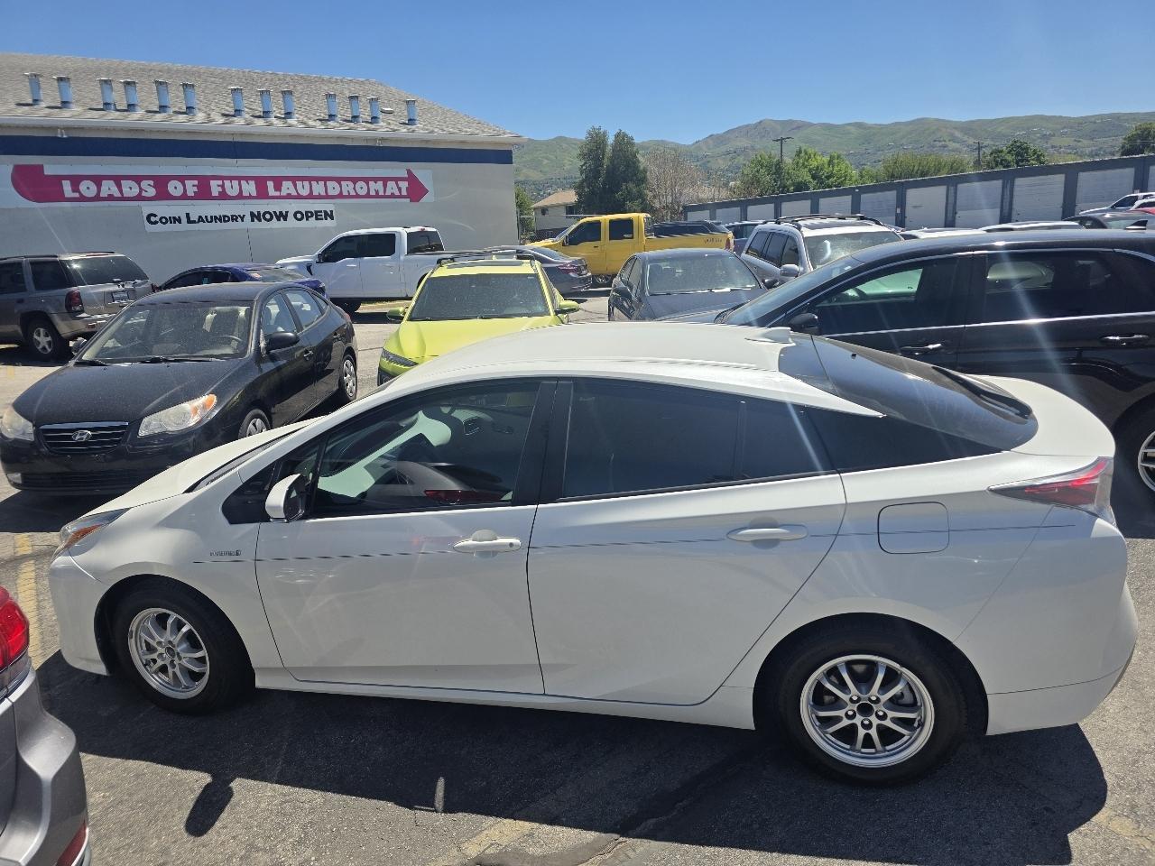 Toyota Prius Four 2016