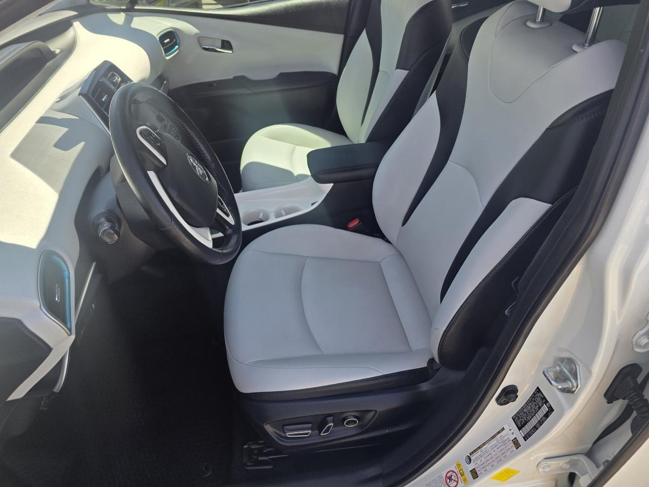Toyota Prius Four 2016