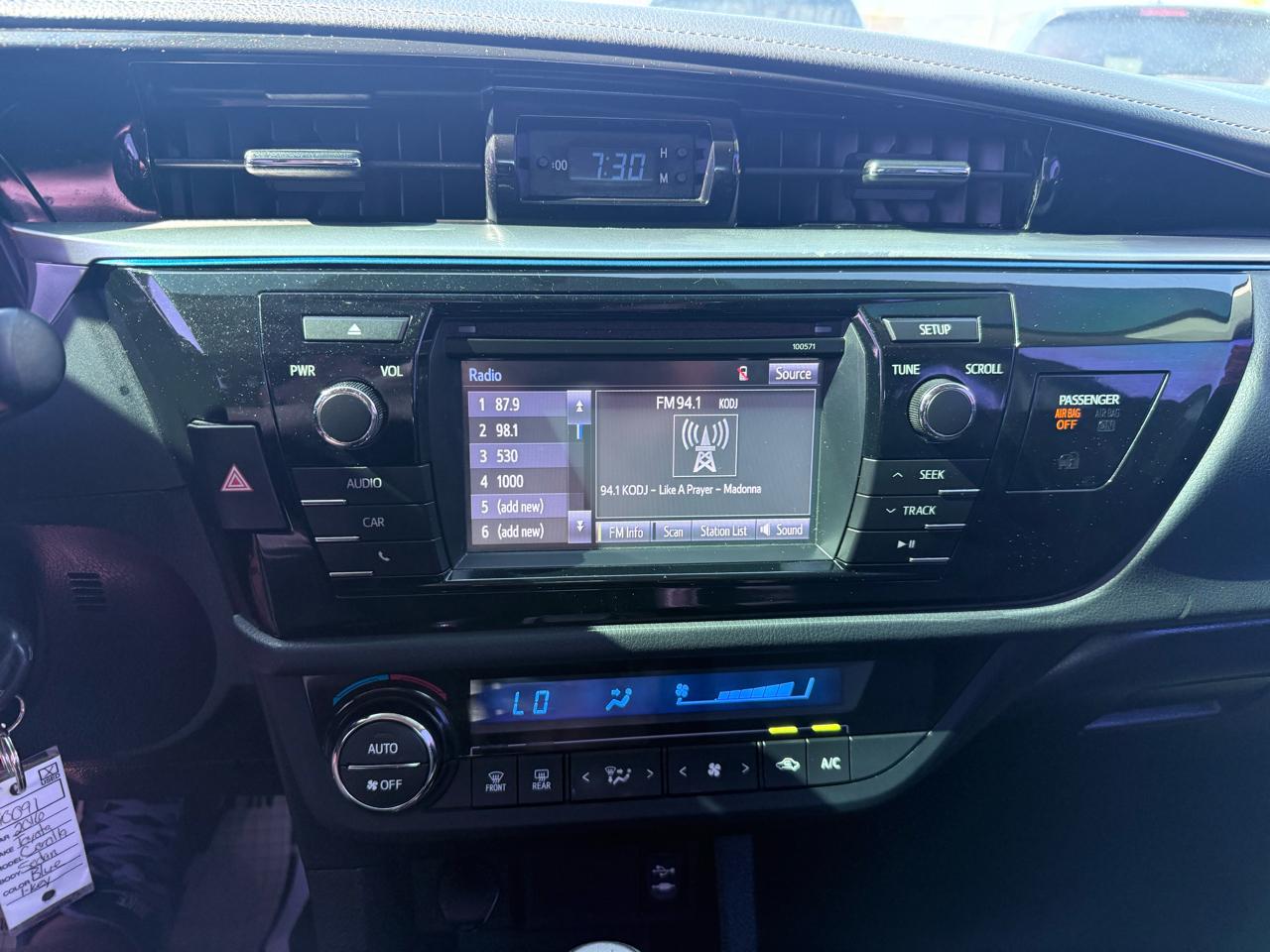 Toyota Corolla 4dr Sdn CVT S w/Special Edition Pkg (Natl) 2016