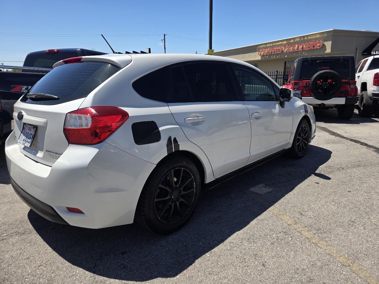 Subaru Impreza Wagon 5dr Auto 2.0i Premium 2012