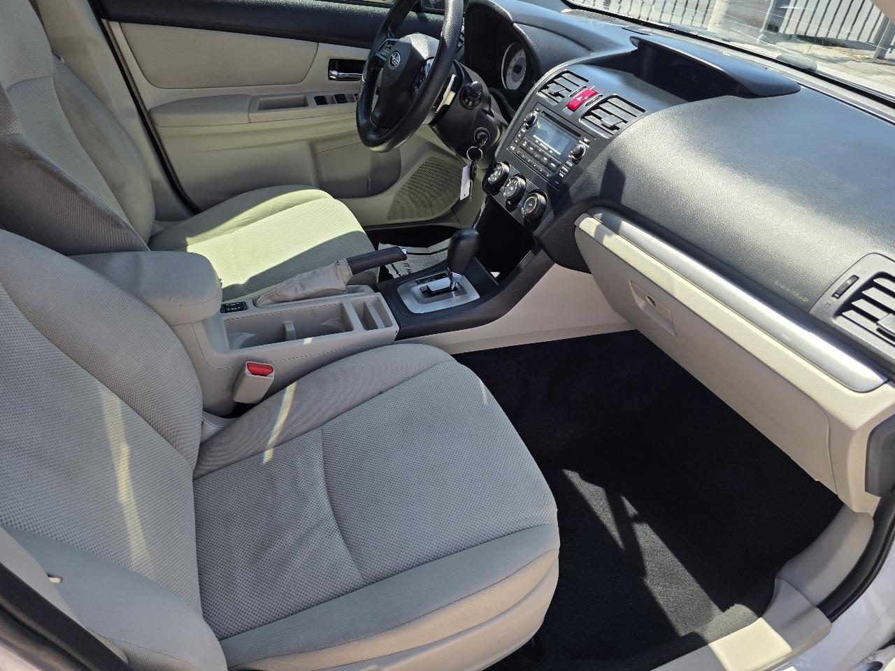 Subaru Impreza Wagon 5dr Auto 2.0i Premium 2012