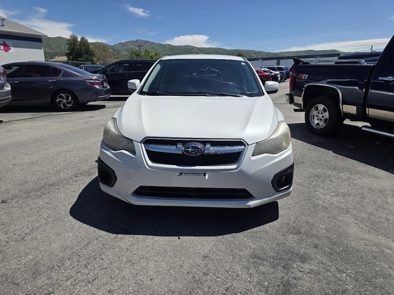 Subaru Impreza Wagon 5dr Auto 2.0i Premium 2012