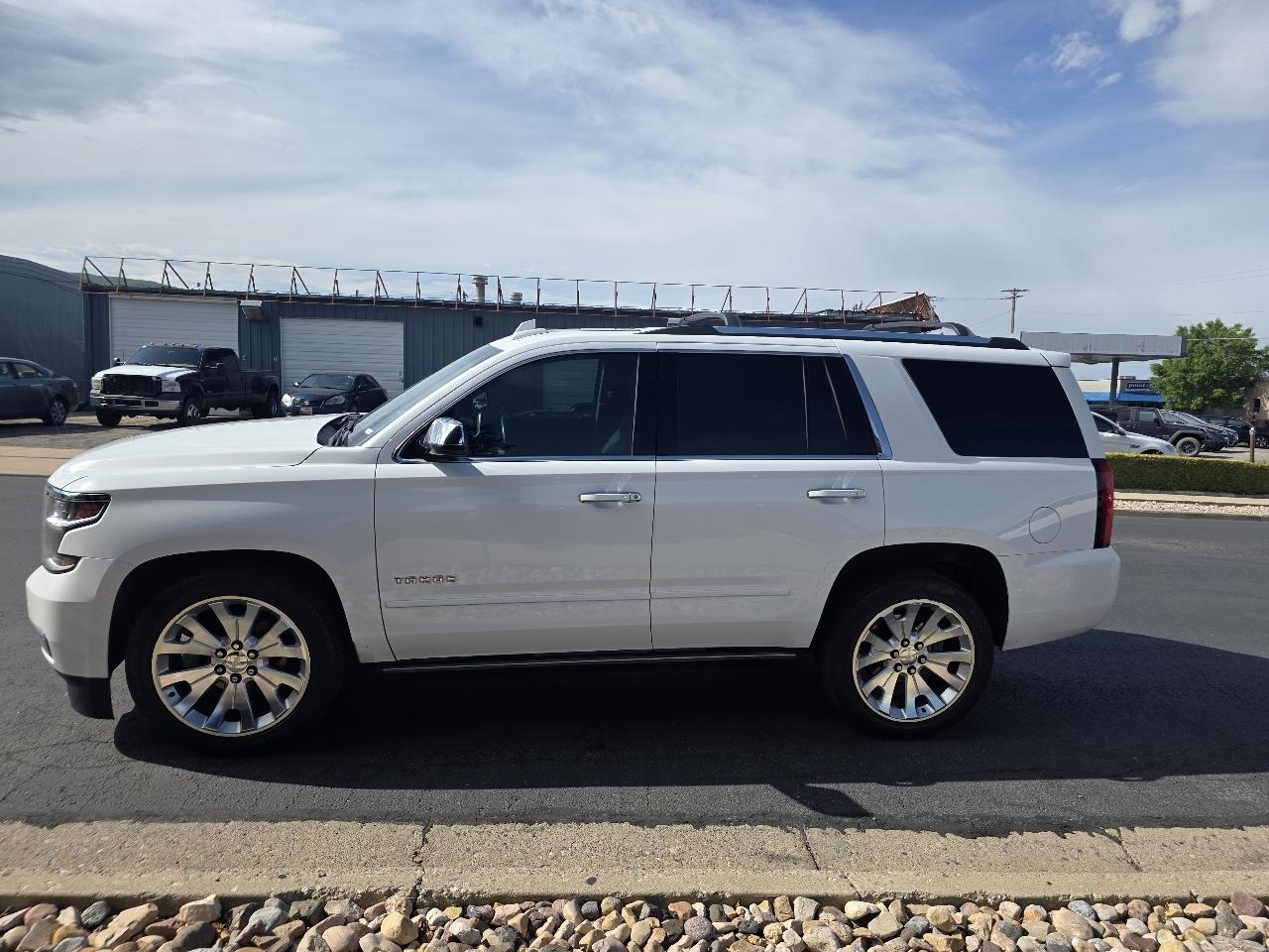 Chevrolet Tahoe 4WD 4dr Premier 2017