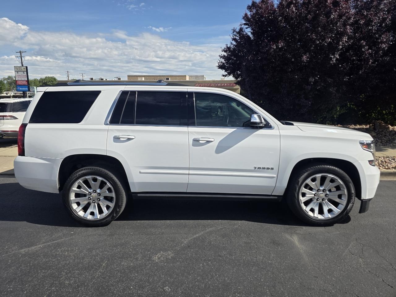 Chevrolet Tahoe 4WD 4dr Premier 2017
