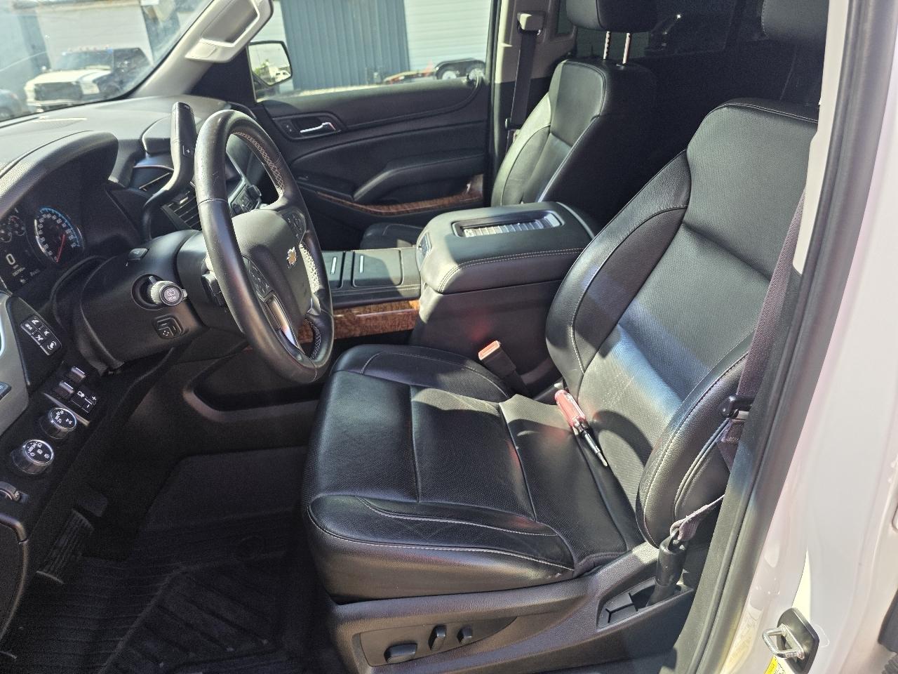 Chevrolet Tahoe 4WD 4dr Premier 2017