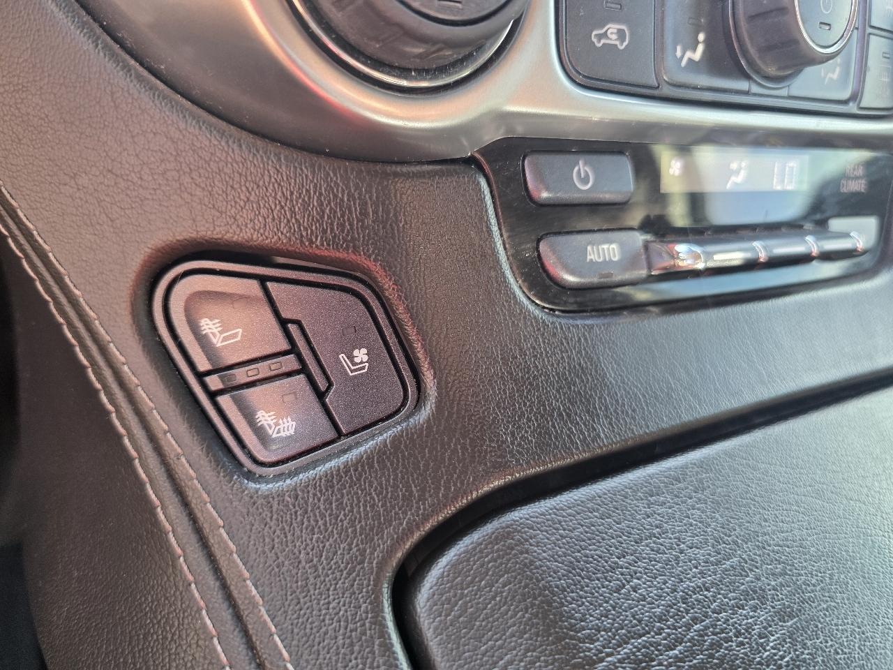 Chevrolet Tahoe 4WD 4dr Premier 2017